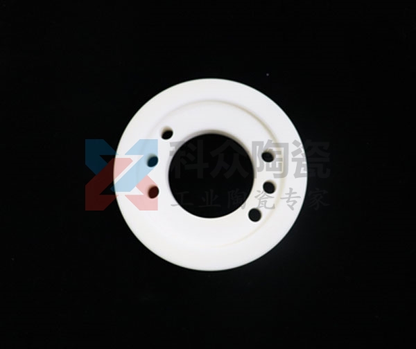 工業(yè)陶瓷環(huán)的材質(zhì)與廣泛應(yīng)用（多圖）