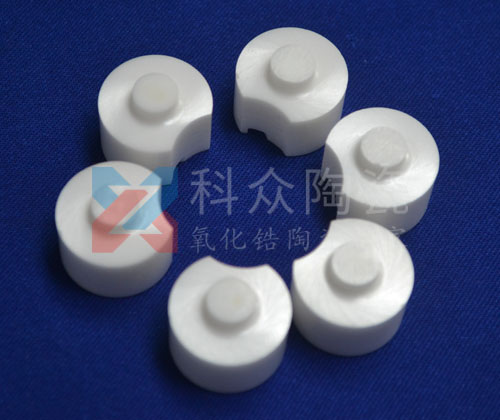 怎樣選擇高質(zhì)量的氧化鋯陶瓷球?