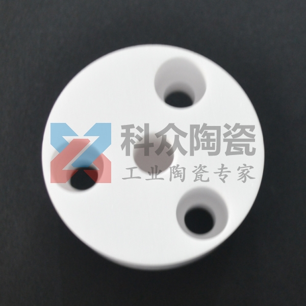 氧化鋯陶瓷高溫抗折強度與什么有關(guān)?